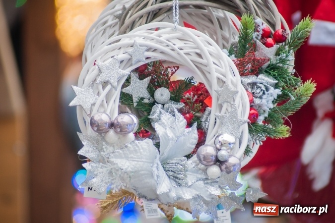 Zdjęcie w galerii na portalu naszraciborz.pl: Dziś rozpoczął się Jarmark Bożonarodzeniowy wiadomości z regionu