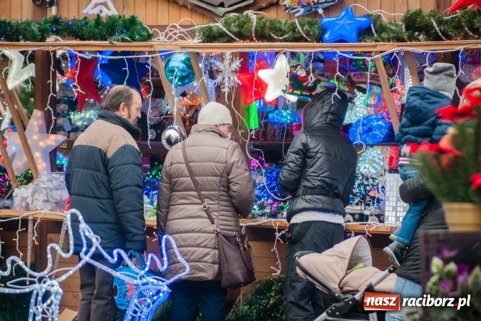 Zdjęcie w galerii na portalu naszraciborz.pl: Dziś rozpoczął się Jarmark Bożonarodzeniowy wiadomości z regionu