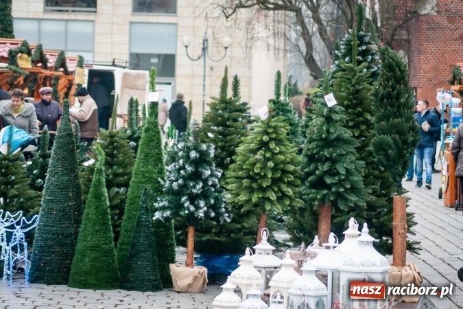 Zdjęcie w galerii na portalu naszraciborz.pl: Dziś rozpoczął się Jarmark Bożonarodzeniowy wiadomości z regionu