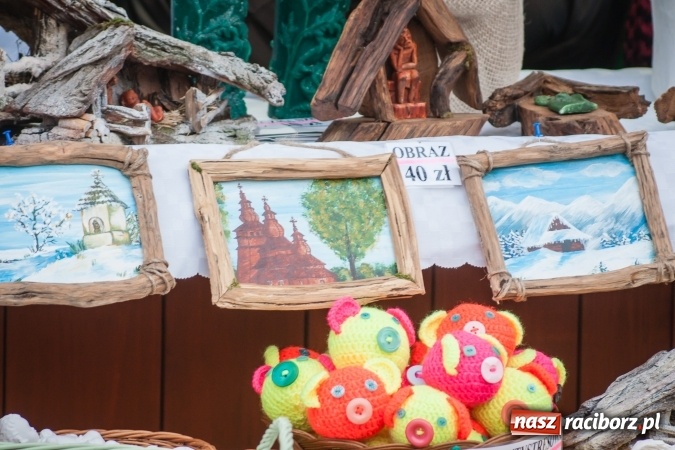 Zdjęcie w galerii na portalu naszraciborz.pl: Dziś rozpoczął się Jarmark Bożonarodzeniowy wiadomości z regionu