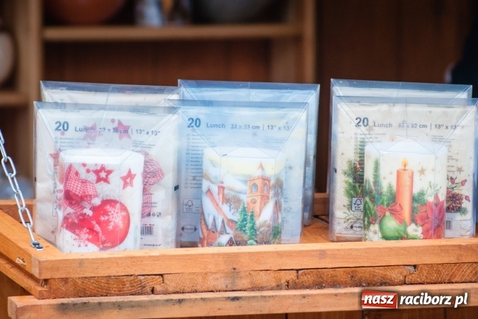 Zdjęcie w galerii na portalu naszraciborz.pl: Dziś rozpoczął się Jarmark Bożonarodzeniowy wiadomości z regionu