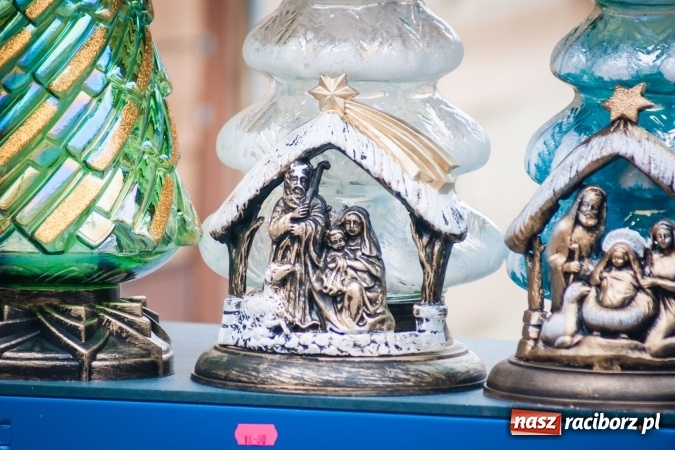 Zdjęcie w galerii na portalu naszraciborz.pl: Dziś rozpoczął się Jarmark Bożonarodzeniowy wiadomości z regionu