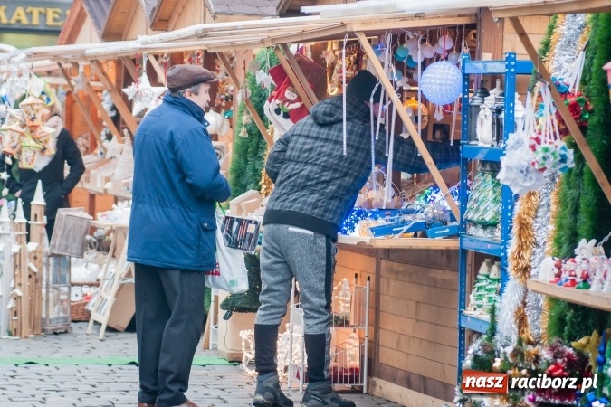 Zdjęcie w galerii na portalu naszraciborz.pl: Dziś rozpoczął się Jarmark Bożonarodzeniowy wiadomości z regionu