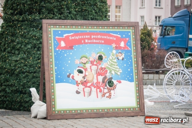 Zdjęcie w galerii na portalu naszraciborz.pl: Dziś rozpoczął się Jarmark Bożonarodzeniowy wiadomości z regionu