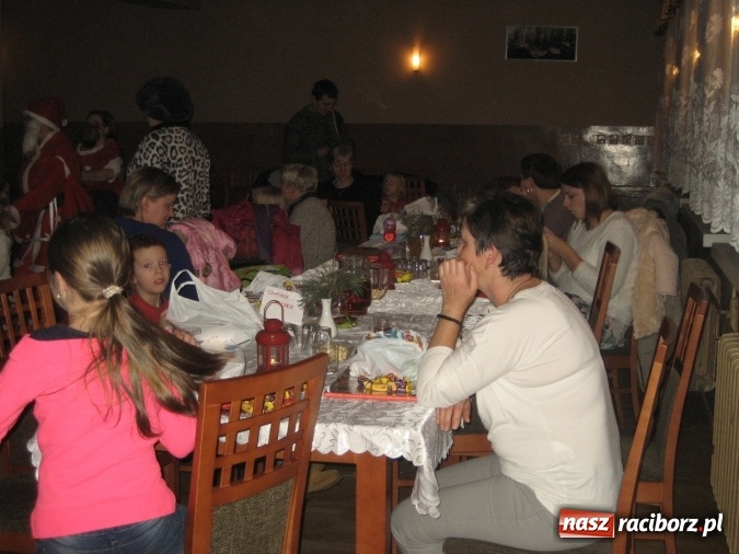Zdjęcie w galerii na portalu naszraciborz.pl: Mikołajki w Rudzie Kozielskiej  wiadomości z regionu