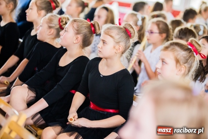 Zdjęcie w galerii na portalu naszraciborz.pl: XVI edycja Wojewódzkiego Konkursu Mistrz Fletu wiadomości z regionu