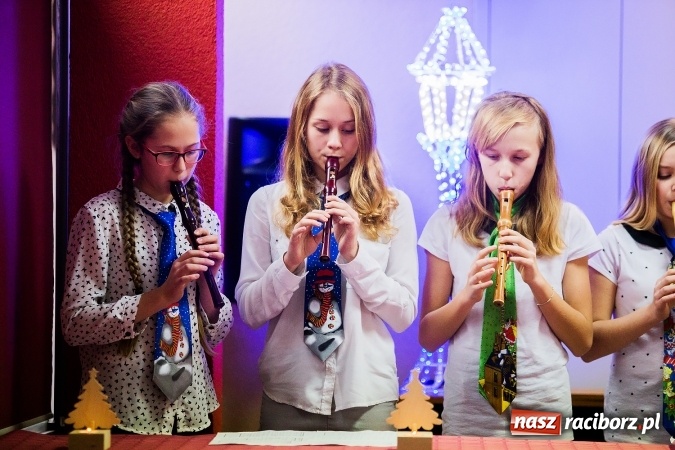 Zdjęcie w galerii na portalu naszraciborz.pl: XVI edycja Wojewódzkiego Konkursu Mistrz Fletu wiadomości z regionu