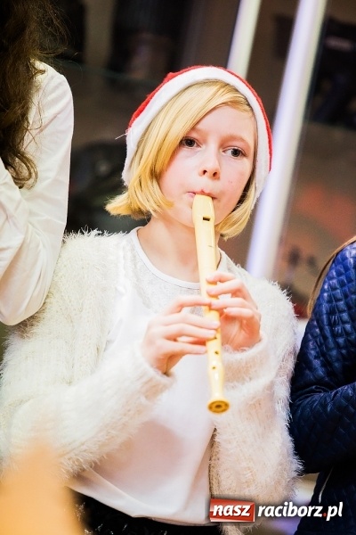 Zdjęcie w galerii na portalu naszraciborz.pl: XVI edycja Wojewódzkiego Konkursu Mistrz Fletu wiadomości z regionu