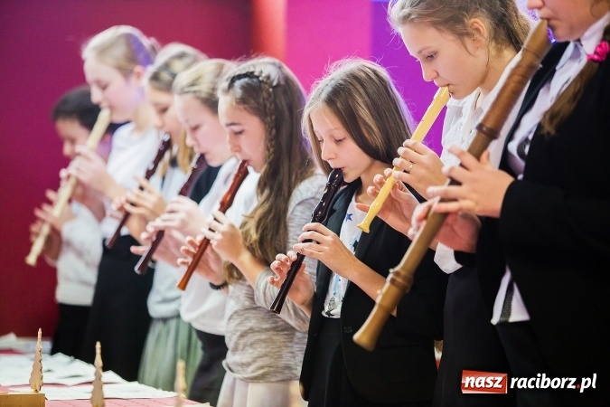 Zdjęcie w galerii na portalu naszraciborz.pl: XVI edycja Wojewódzkiego Konkursu Mistrz Fletu wiadomości z regionu