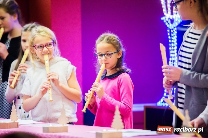 Zdjęcie w galerii na portalu naszraciborz.pl: XVI edycja Wojewódzkiego Konkursu Mistrz Fletu wiadomości z regionu