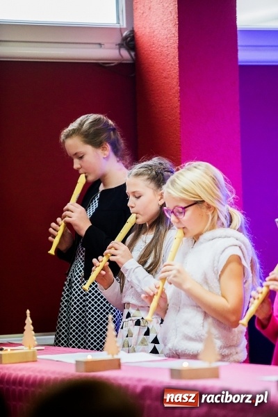 Zdjęcie w galerii na portalu naszraciborz.pl: XVI edycja Wojewódzkiego Konkursu Mistrz Fletu wiadomości z regionu