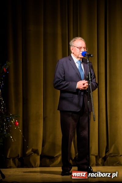 Zdjęcie w galerii na portalu naszraciborz.pl: Zgrana paka spod trzepaka - XVI Gwiazdka Serc za nami FOTOREPORTAŻ wiadomości z regionu