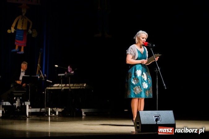 Zdjęcie w galerii na portalu naszraciborz.pl: Zgrana paka spod trzepaka - XVI Gwiazdka Serc za nami FOTOREPORTAŻ wiadomości z regionu