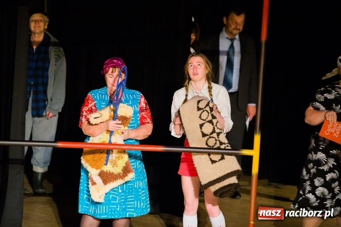 Zdjęcie w galerii na portalu naszraciborz.pl: Zgrana paka spod trzepaka - XVI Gwiazdka Serc za nami FOTOREPORTAŻ wiadomości z regionu