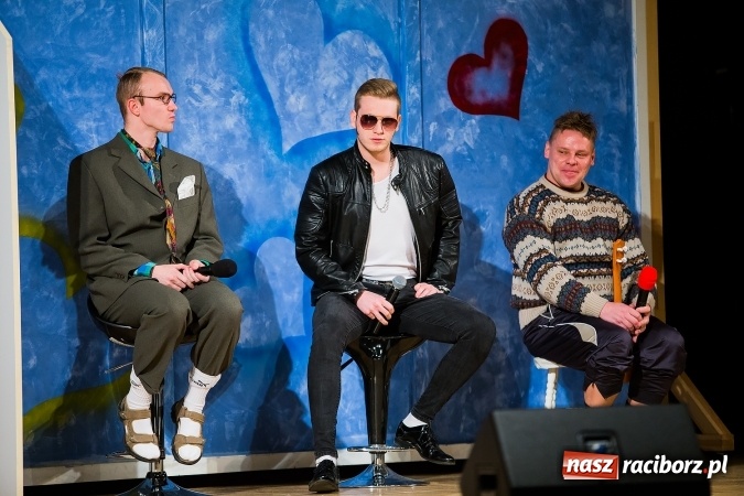 Zdjęcie w galerii na portalu naszraciborz.pl: Zgrana paka spod trzepaka - XVI Gwiazdka Serc za nami FOTOREPORTAŻ wiadomości z regionu