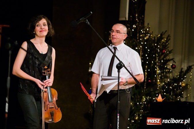 Zdjęcie w galerii na portalu naszraciborz.pl: Zgrana paka spod trzepaka - XVI Gwiazdka Serc za nami FOTOREPORTAŻ wiadomości z regionu