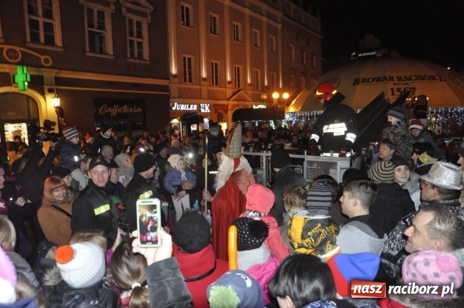 Zdjęcie w galerii na portalu naszraciborz.pl: Strażacy zapraszają na dorocznego św. Mikołaja  wiadomości z regionu
