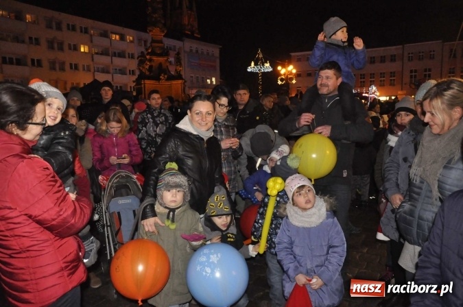 Zdjęcie w galerii na portalu naszraciborz.pl: Strażacy zapraszają na dorocznego św. Mikołaja  wiadomości z regionu