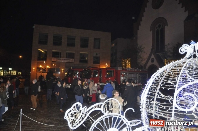 Zdjęcie w galerii na portalu naszraciborz.pl: Strażacy zapraszają na dorocznego św. Mikołaja  wiadomości z regionu