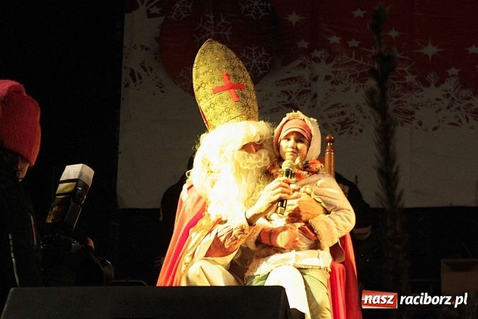 Zdjęcie w galerii na portalu naszraciborz.pl: Strażacy zapraszają na dorocznego św. Mikołaja  wiadomości z regionu