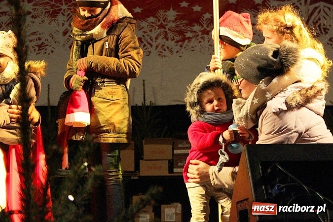 Zdjęcie w galerii na portalu naszraciborz.pl: Strażacy zapraszają na dorocznego św. Mikołaja  wiadomości z regionu