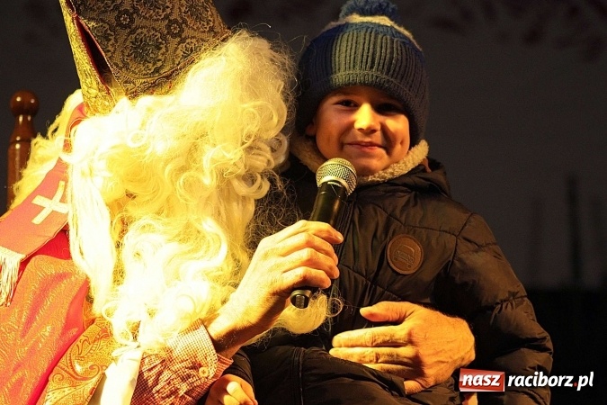 Zdjęcie w galerii na portalu naszraciborz.pl: Strażacy zapraszają na dorocznego św. Mikołaja  wiadomości z regionu