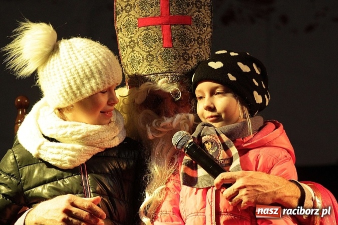 Zdjęcie w galerii na portalu naszraciborz.pl: Strażacy zapraszają na dorocznego św. Mikołaja  wiadomości z regionu