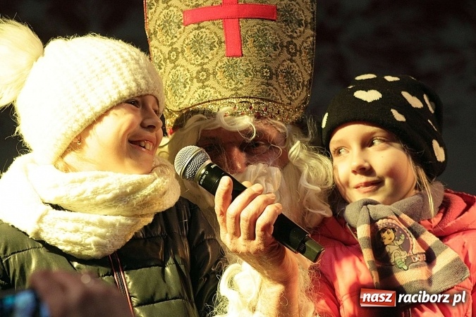 Zdjęcie w galerii na portalu naszraciborz.pl: Strażacy zapraszają na dorocznego św. Mikołaja  wiadomości z regionu