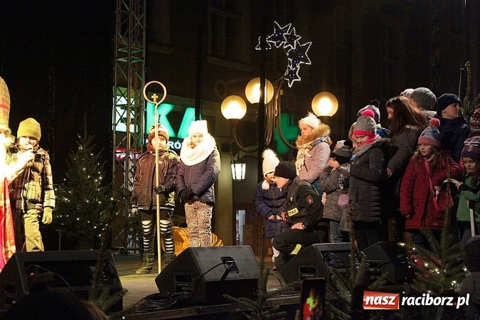 Zdjęcie w galerii na portalu naszraciborz.pl: Strażacy zapraszają na dorocznego św. Mikołaja  wiadomości z regionu