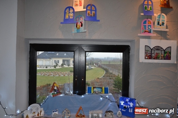 Zdjęcie w galerii na portalu naszraciborz.pl: Takiej wystawy jeszcze nie było. 410 szopek pokazano w Roszkowie wiadomości z regionu