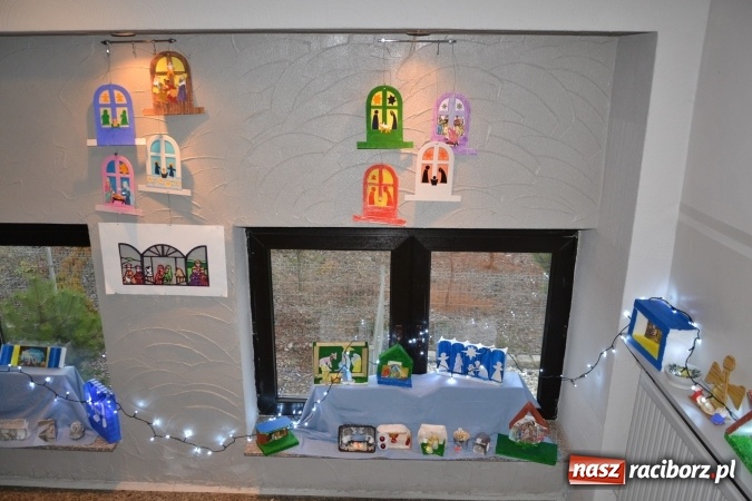 Zdjęcie w galerii na portalu naszraciborz.pl: Takiej wystawy jeszcze nie było. 410 szopek pokazano w Roszkowie wiadomości z regionu