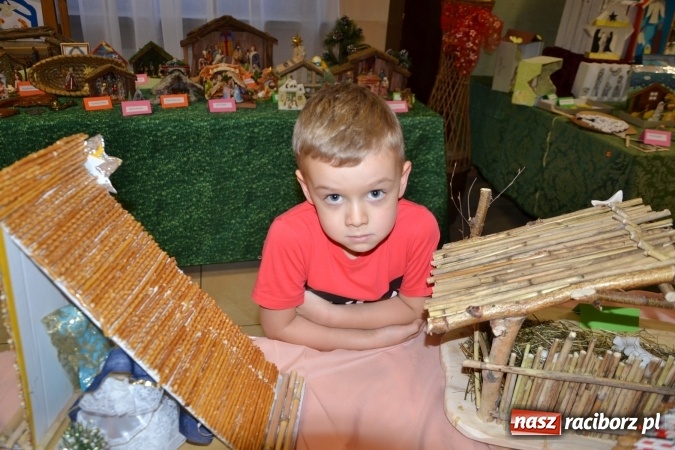 Zdjęcie w galerii na portalu naszraciborz.pl: Takiej wystawy jeszcze nie było. 410 szopek pokazano w Roszkowie wiadomości z regionu