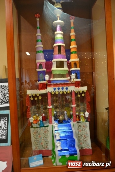 Zdjęcie w galerii na portalu naszraciborz.pl: Takiej wystawy jeszcze nie było. 410 szopek pokazano w Roszkowie wiadomości z regionu