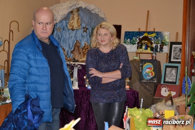 Zdjęcie w galerii na portalu naszraciborz.pl: Takiej wystawy jeszcze nie było. 410 szopek pokazano w Roszkowie wiadomości z regionu