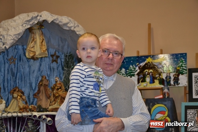 Zdjęcie w galerii na portalu naszraciborz.pl: Takiej wystawy jeszcze nie było. 410 szopek pokazano w Roszkowie wiadomości z regionu