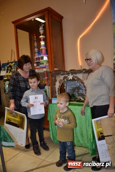 Zdjęcie w galerii na portalu naszraciborz.pl: Takiej wystawy jeszcze nie było. 410 szopek pokazano w Roszkowie wiadomości z regionu