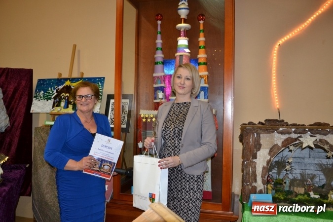 Zdjęcie w galerii na portalu naszraciborz.pl: Takiej wystawy jeszcze nie było. 410 szopek pokazano w Roszkowie wiadomości z regionu