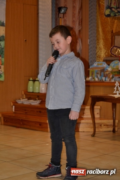 Zdjęcie w galerii na portalu naszraciborz.pl: Takiej wystawy jeszcze nie było. 410 szopek pokazano w Roszkowie wiadomości z regionu