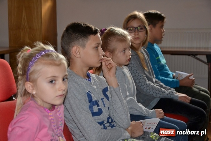 Zdjęcie w galerii na portalu naszraciborz.pl: Zagadki Lego Robotyki, czyli kolejny wykład Uniwersytetu Dziecięcego w Krzyżanowicach  wiadomości z regionu