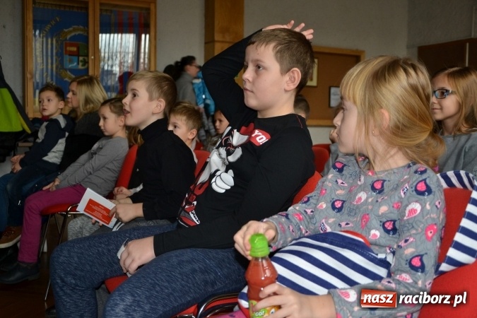 Zdjęcie w galerii na portalu naszraciborz.pl: Zagadki Lego Robotyki, czyli kolejny wykład Uniwersytetu Dziecięcego w Krzyżanowicach  wiadomości z regionu