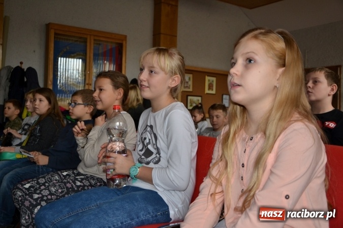 Zdjęcie w galerii na portalu naszraciborz.pl: Zagadki Lego Robotyki, czyli kolejny wykład Uniwersytetu Dziecięcego w Krzyżanowicach  wiadomości z regionu