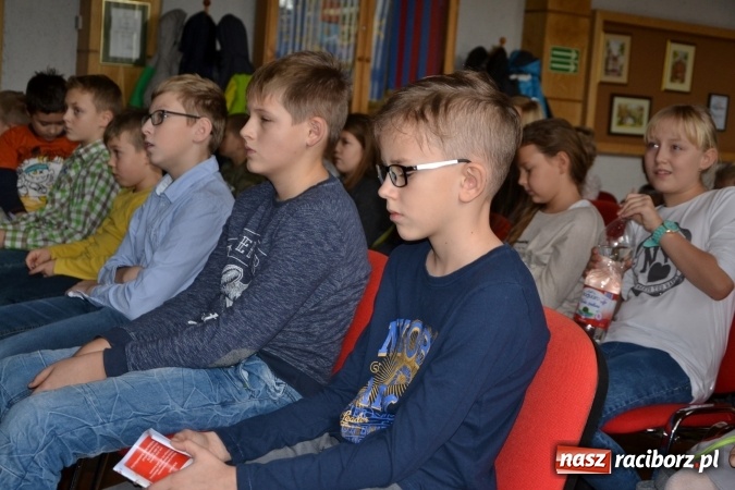 Zdjęcie w galerii na portalu naszraciborz.pl: Zagadki Lego Robotyki, czyli kolejny wykład Uniwersytetu Dziecięcego w Krzyżanowicach  wiadomości z regionu