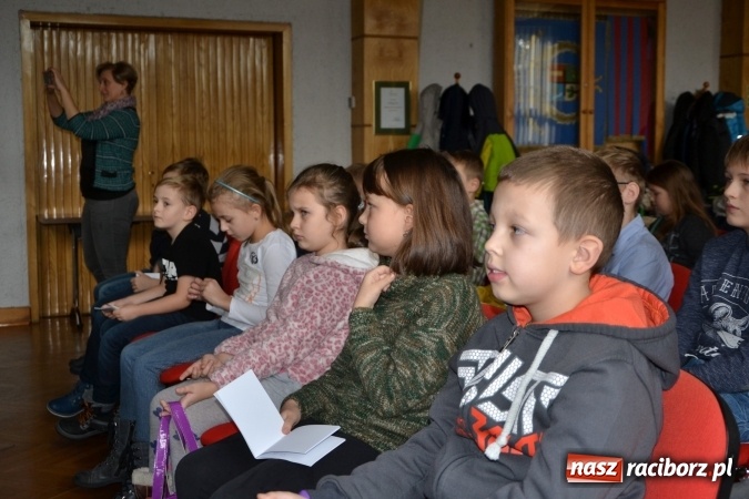 Zdjęcie w galerii na portalu naszraciborz.pl: Zagadki Lego Robotyki, czyli kolejny wykład Uniwersytetu Dziecięcego w Krzyżanowicach  wiadomości z regionu