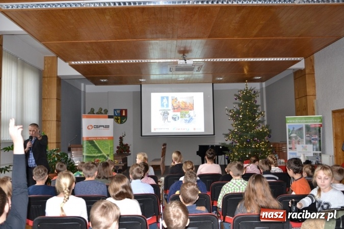 Zdjęcie w galerii na portalu naszraciborz.pl: Zagadki Lego Robotyki, czyli kolejny wykład Uniwersytetu Dziecięcego w Krzyżanowicach  wiadomości z regionu