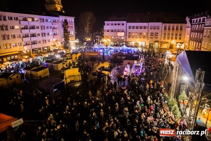 Zdjęcie w galerii na portalu naszraciborz.pl: Wielkie gotowanie, zimowe kino i jarmark bożonarodzeniowy kończą 800-lecie Raciborza. Sprawdź program dorocznej imprezy wiadomości z regionu