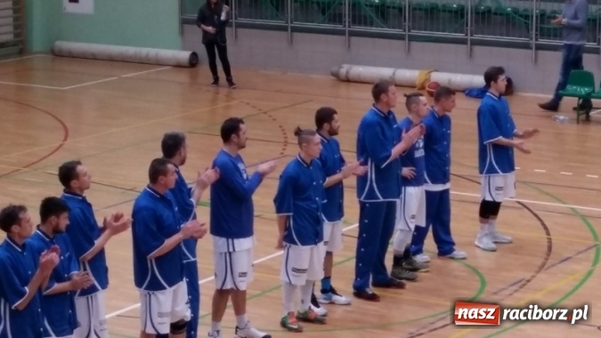 Zdjęcie w galerii na portalu naszraciborz.pl: Koszykówka. Zabrakło łutu szczęścia i 1 punktu  wiadomości z regionu