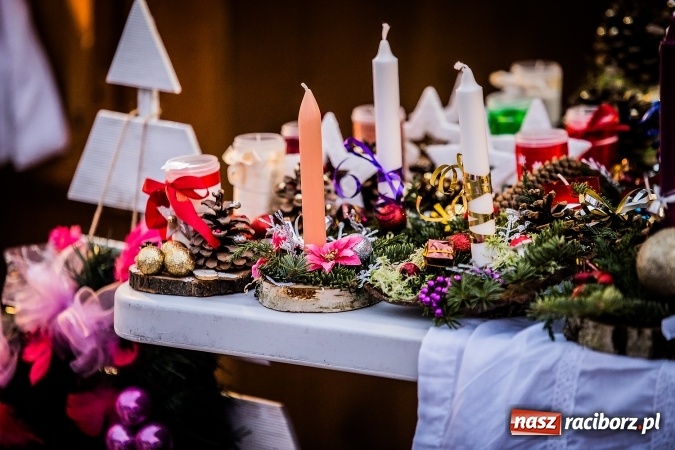 Zdjęcie w galerii na portalu naszraciborz.pl: Z wizytą na raciborskim jarmarku bożonarodzeniowym FOTO wiadomości z regionu