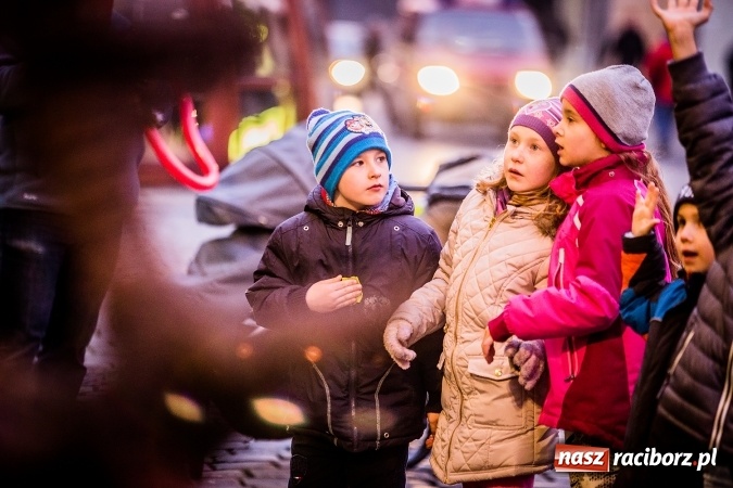 Zdjęcie w galerii na portalu naszraciborz.pl: Z wizytą na raciborskim jarmarku bożonarodzeniowym FOTO wiadomości z regionu