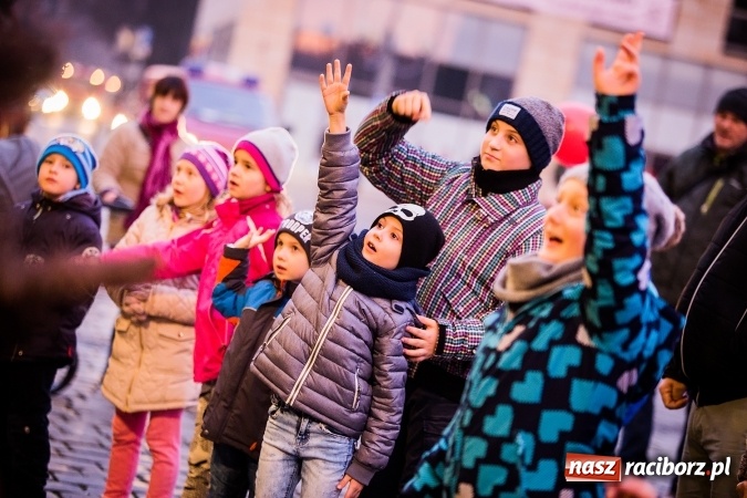 Zdjęcie w galerii na portalu naszraciborz.pl: Z wizytą na raciborskim jarmarku bożonarodzeniowym FOTO wiadomości z regionu
