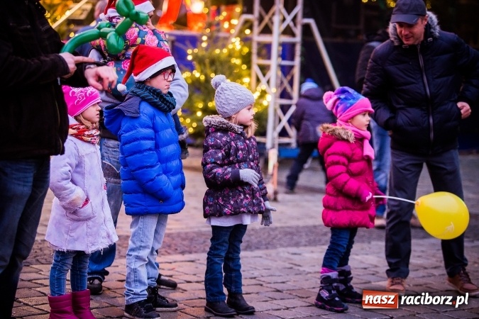 Zdjęcie w galerii na portalu naszraciborz.pl: Z wizytą na raciborskim jarmarku bożonarodzeniowym FOTO wiadomości z regionu